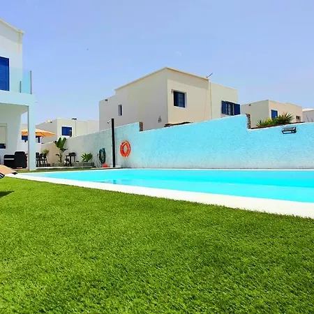 Сasa de vacaciones Casa Yaiza *