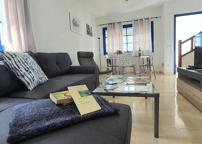 Semesterbostad Casa Yaiza